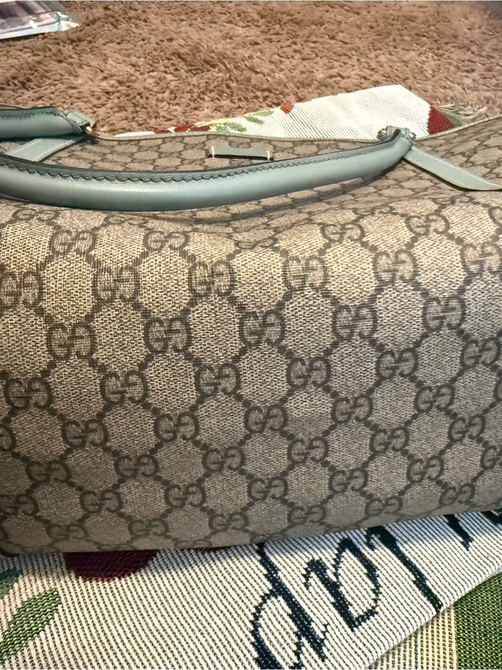 Gucci Beige GG Canvas Tote with Blue Trim - Picture 2 of 6